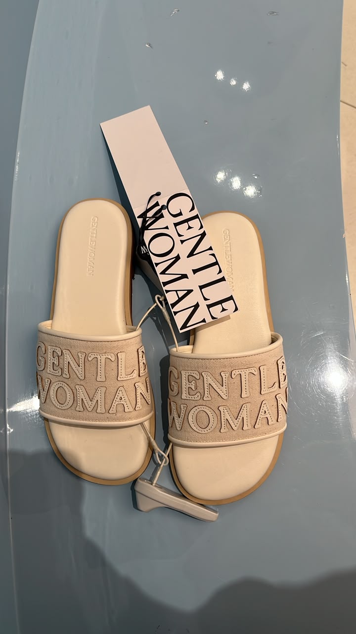 Gentle Woman Embossed Canvas Slides Cream / Beige